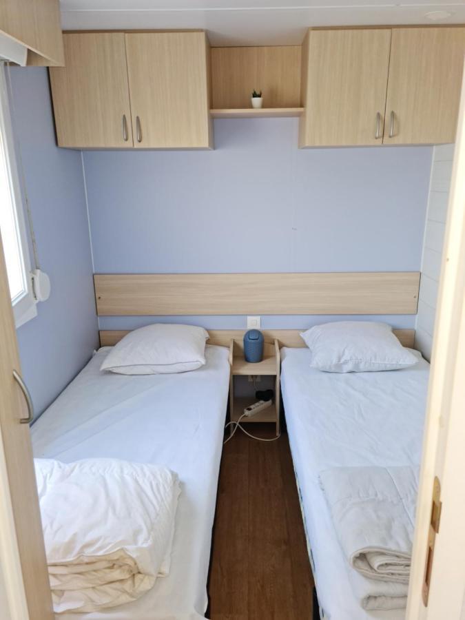 Kerlinga Hotell Bredene Eksteriør bilde