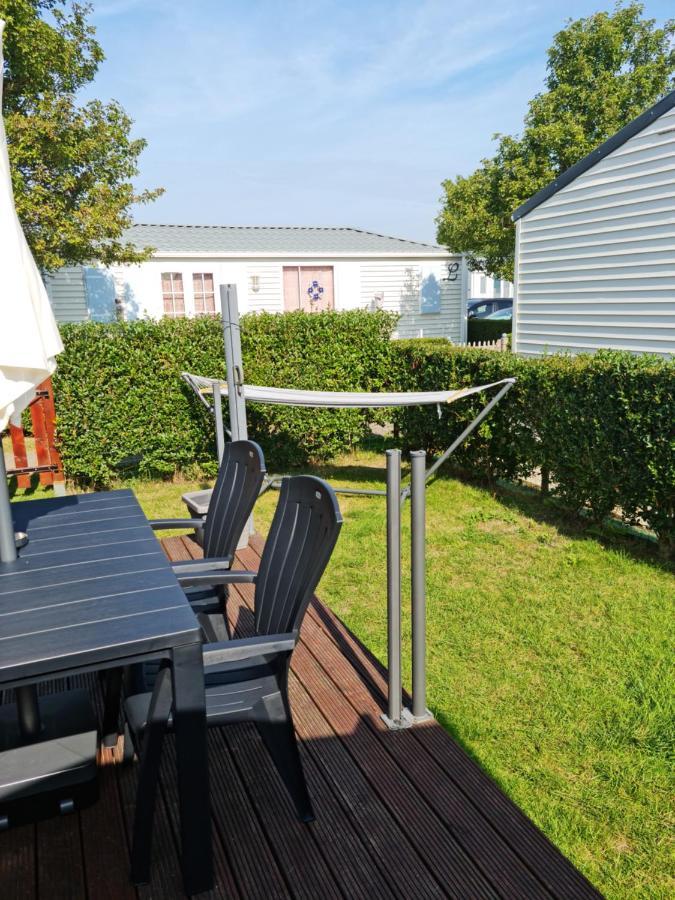 Kerlinga Hotell Bredene Eksteriør bilde